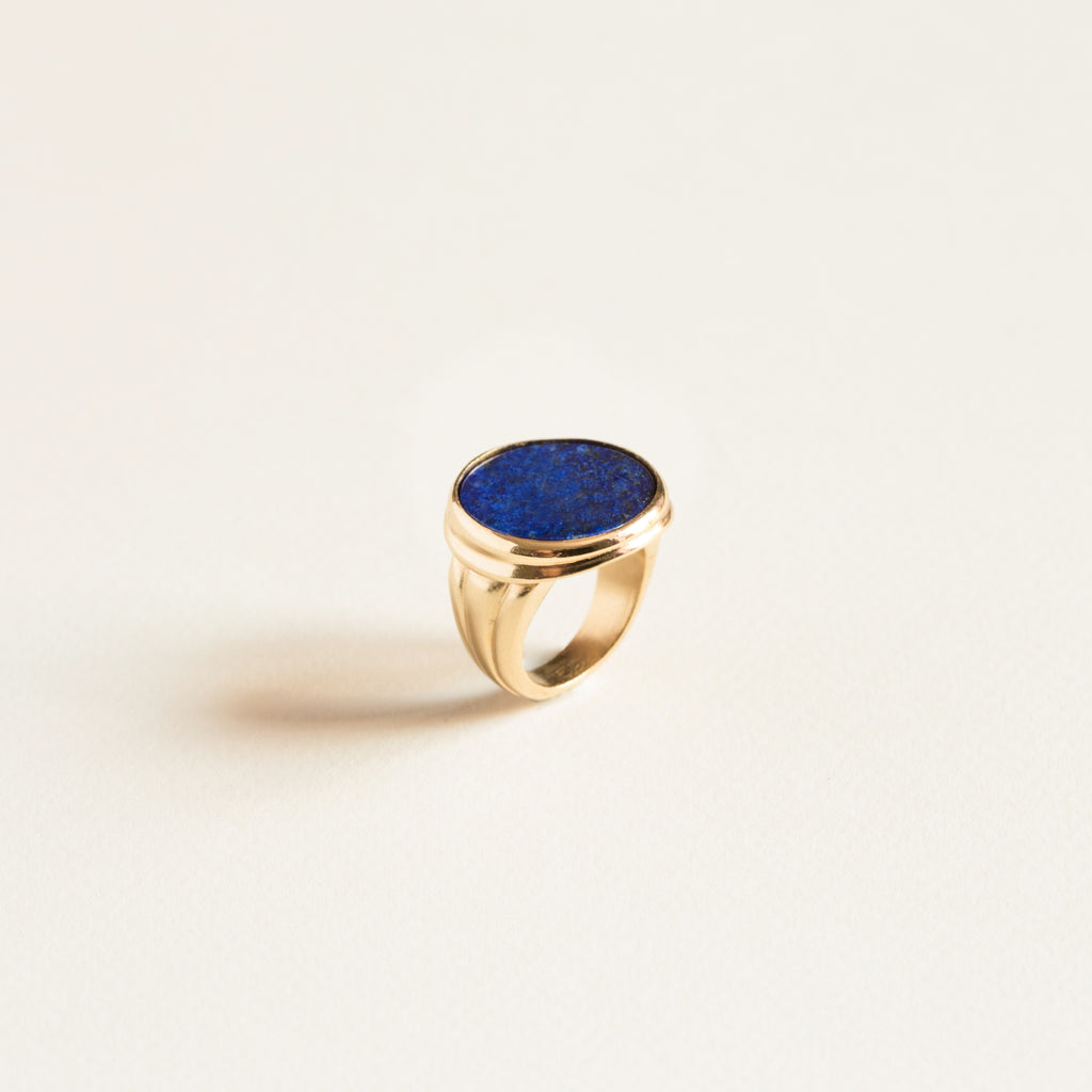 bague ronde plate, lapis lazuli, pierre semi précieuse