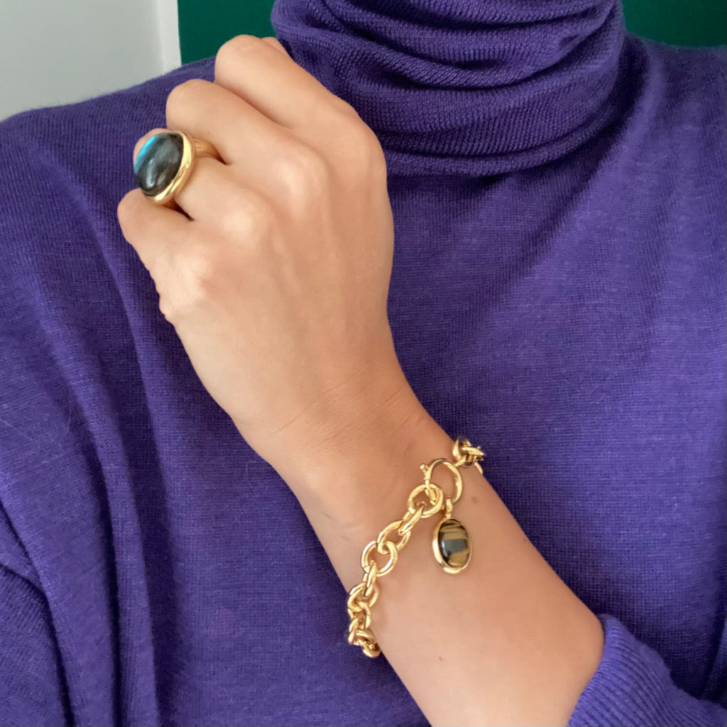bracelet en or, charm, pierre semi-précieuse